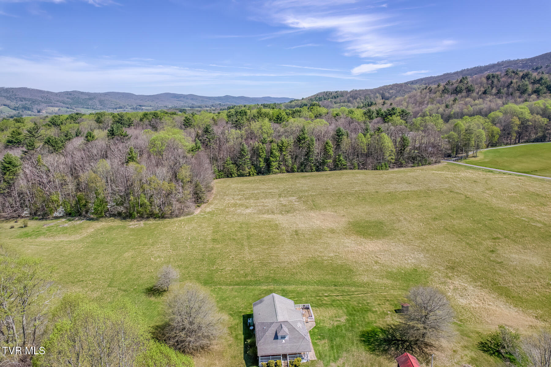 1650 Sluder Road Shady Valley, TN 37688 - Photo 4 of 99 1650 Sluder Rd-4