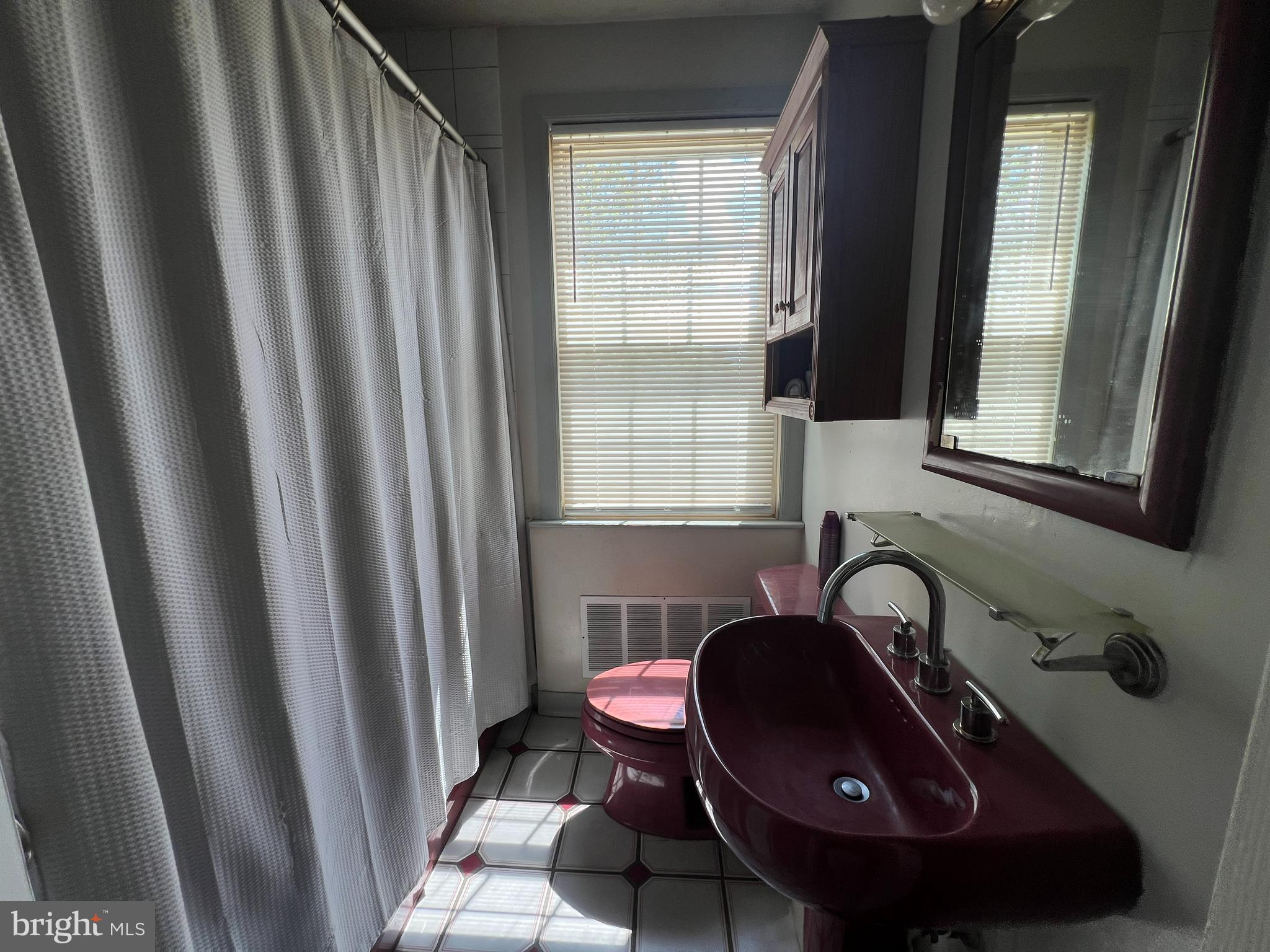 8600 Willow Oak Road Baltimore, MD 21234 - Photo 13 of 39 Gallery Image 13