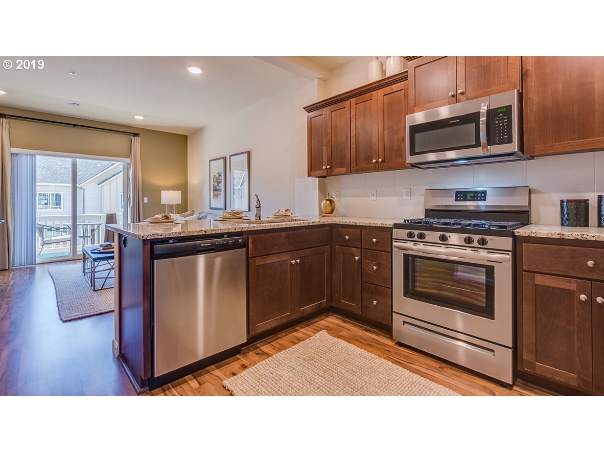 15614 Northwest Brugger Road Portland, OR 97229 - Photo 8 of 32 Gallery Image 8