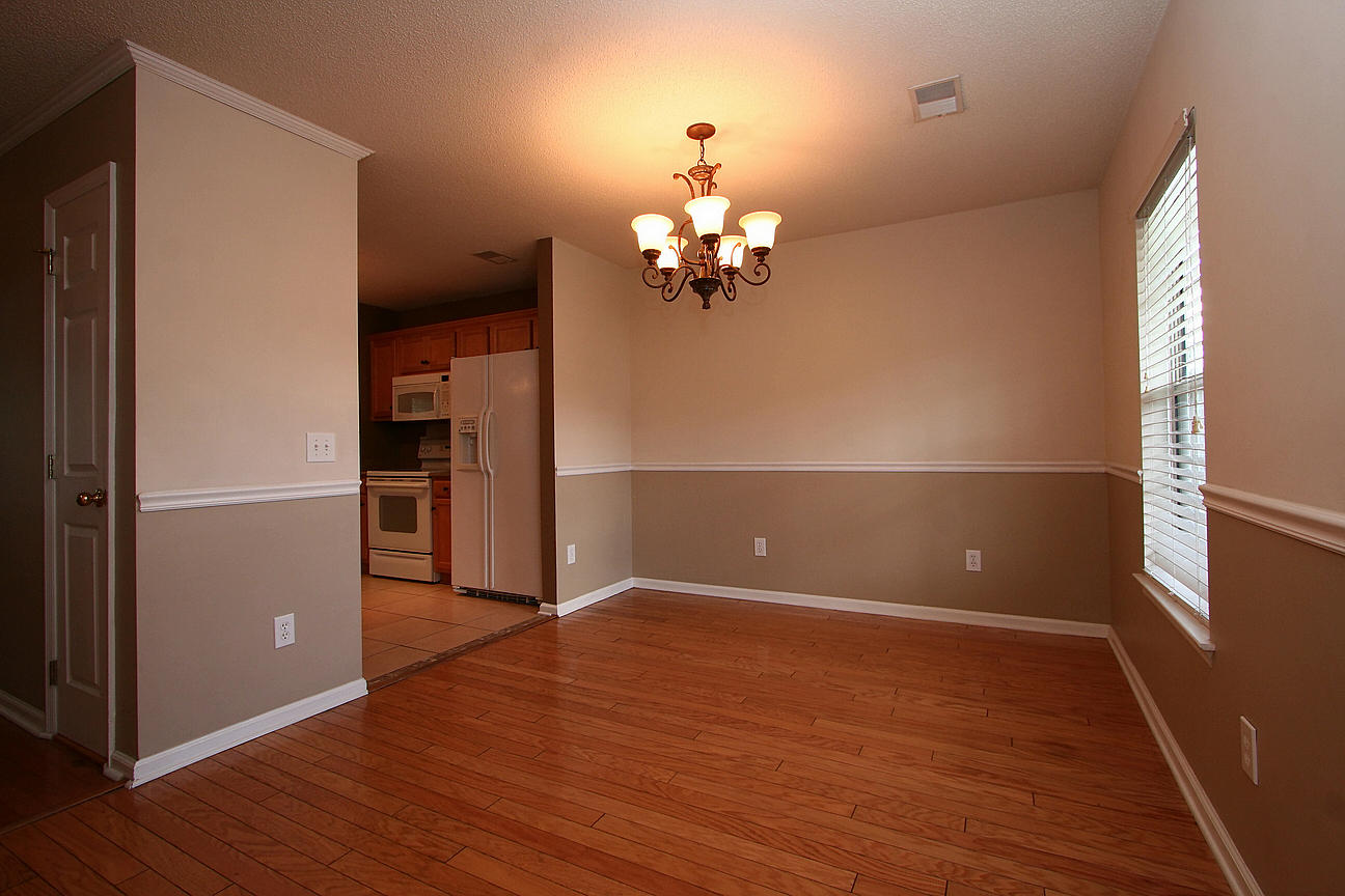 310 Eagle Ridge Road Summerville, SC 29485 - Photo 2 of 26 IMG_4064