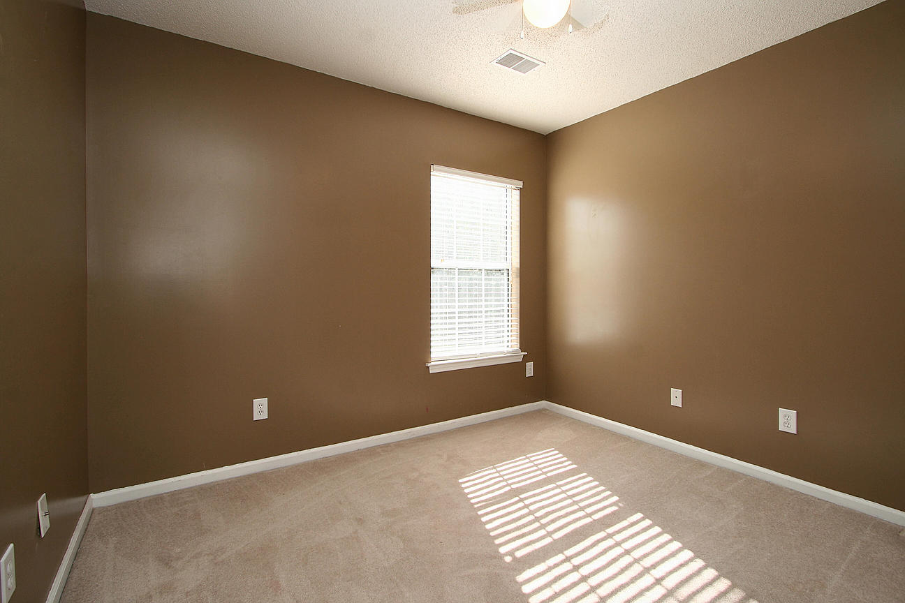 310 Eagle Ridge Road Summerville, SC 29485 - Photo 11 of 26 IMG_4166
