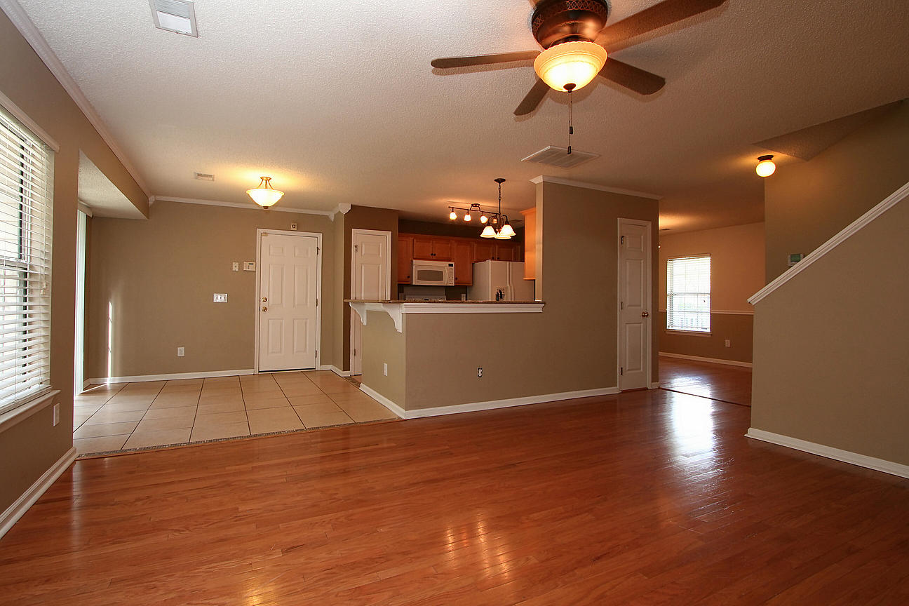 310 Eagle Ridge Road Summerville, SC 29485 - Photo 6 of 26 IMG_4100
