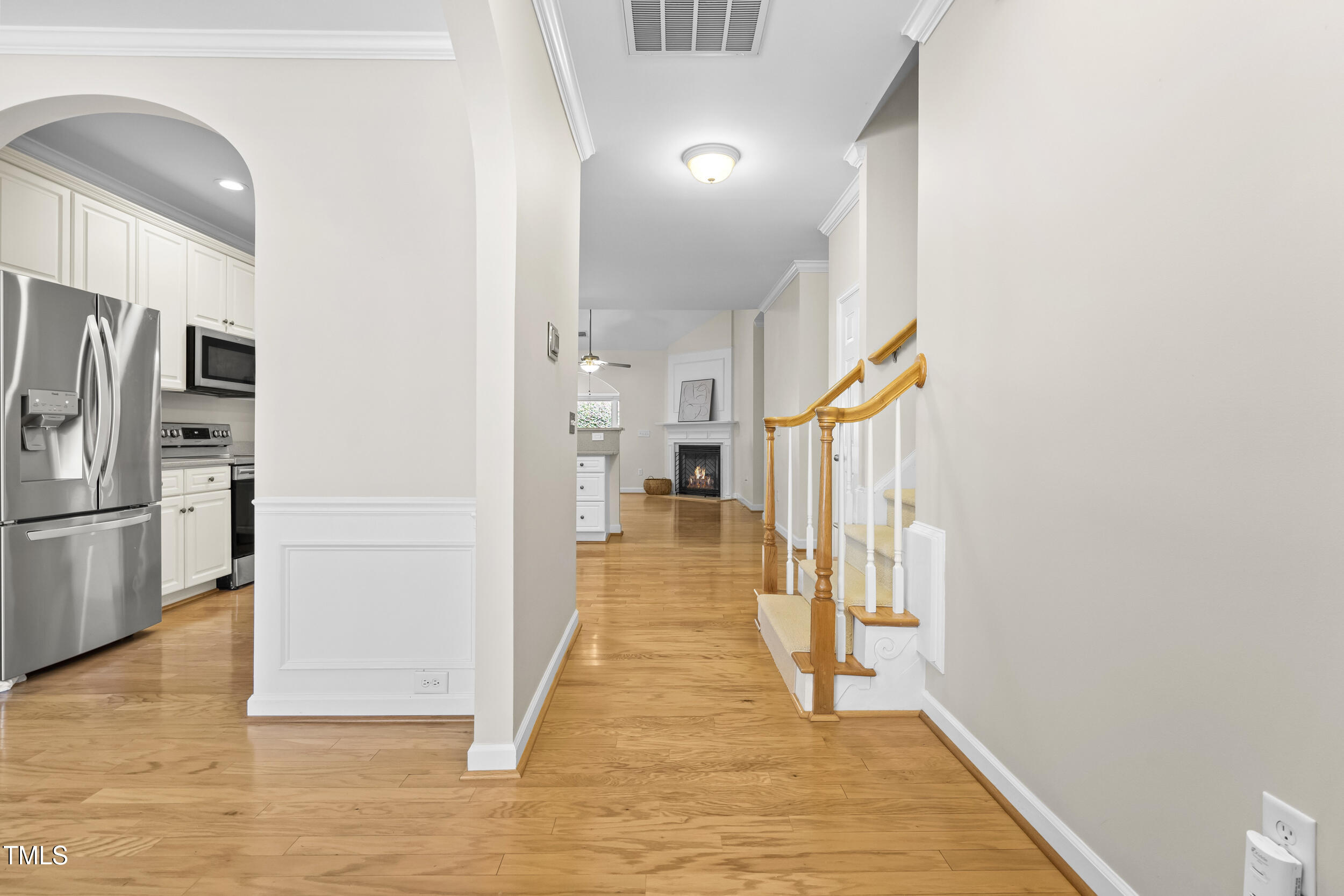 3103 Fortress Gate Drive Raleigh, NC 27614 - Photo 5 of 34 Entry