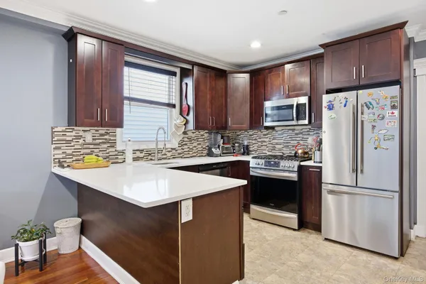 $885,000 | 1785 Patterson Avenue | Harding Park