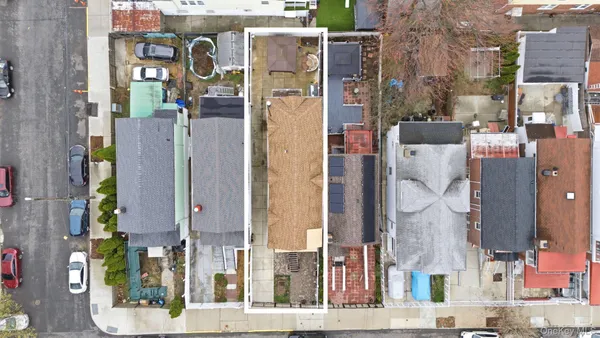 $885,000 | 1785 Patterson Avenue | Harding Park