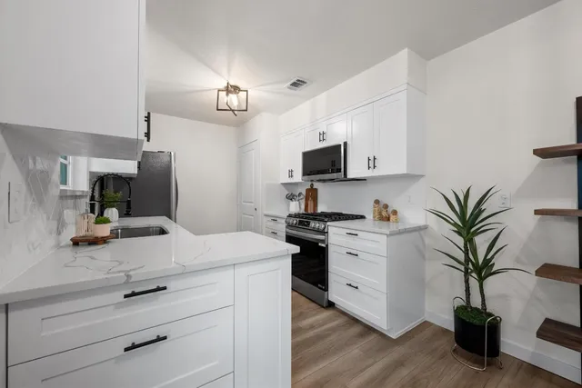 $3,200 | 7002 Teaberry Drive, Austin, TX 78745