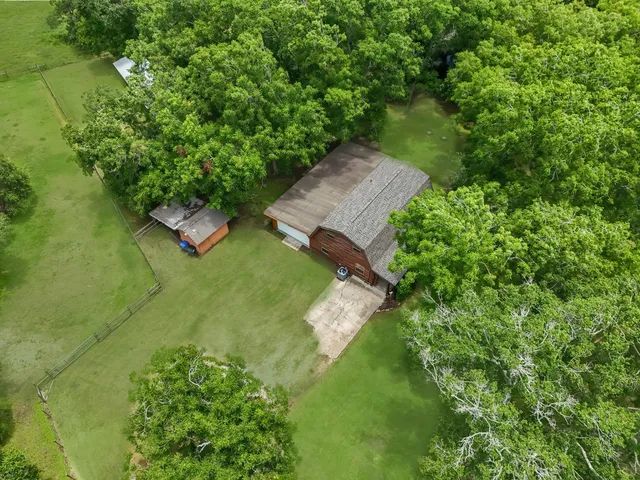 $405,000 | 16155 County Road 946, Brazoria, TX 77422