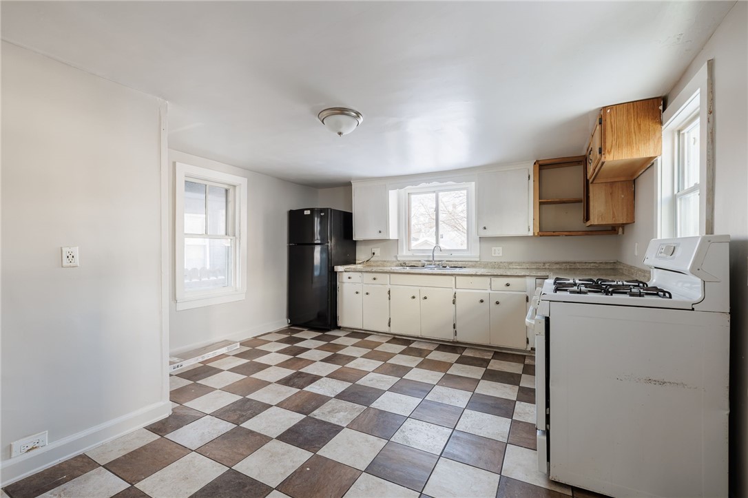 90 Cottage Street Rochester, NY 14608 - Photo 13 of 26