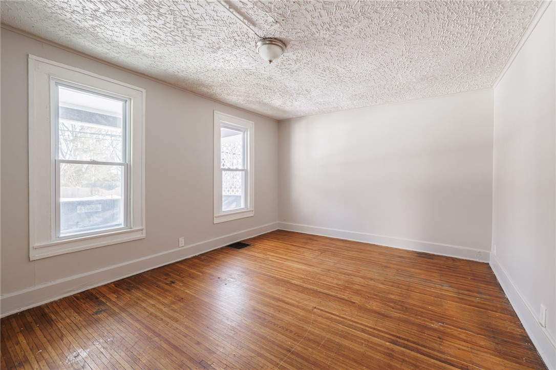 90 Cottage Street Rochester, NY 14608 - Photo 8 of 26