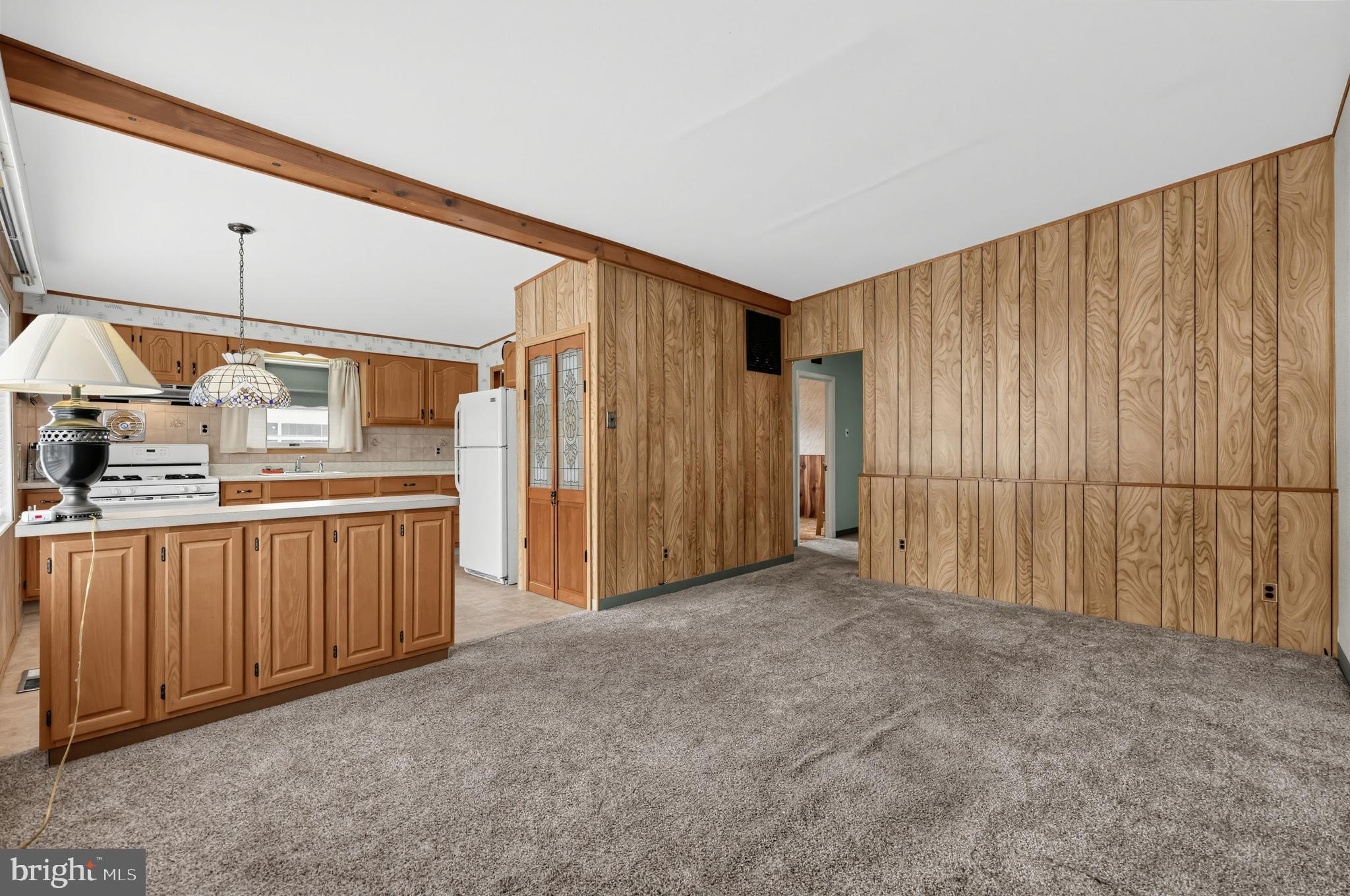 9325 Trout Road Philadelphia, PA 19115 - Photo 10 of 30 Gallery Image 10
