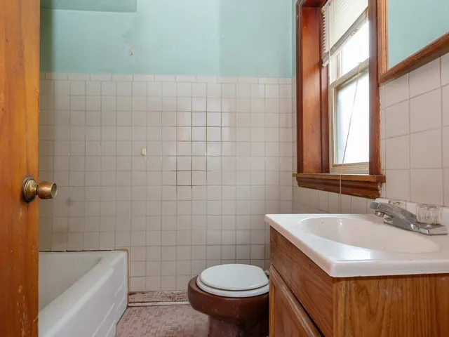 $489,900 | 8409 South Burley Avenue, Chicago, IL 60617