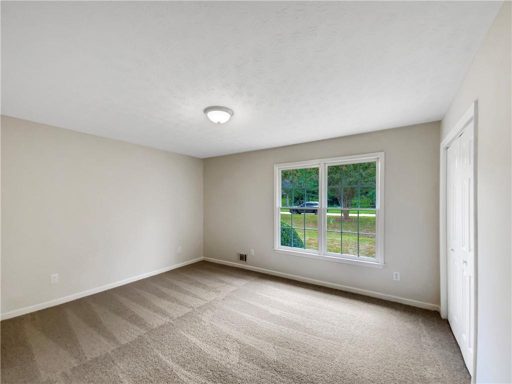 125 Johnsons Walk Stockbridge, GA 30281 - Photo 15 of 25