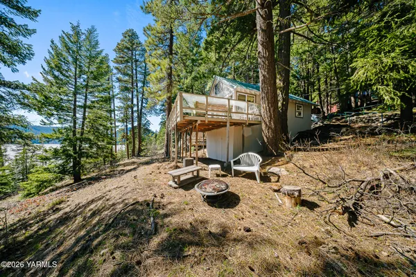 $199,999 | 35941 Highway 12, Unit 3, Naches, WA 98937