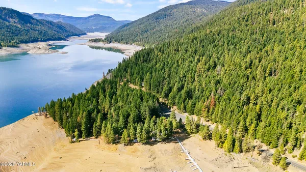 $199,999 | 35941 Highway 12, Unit 3, Naches, WA 98937