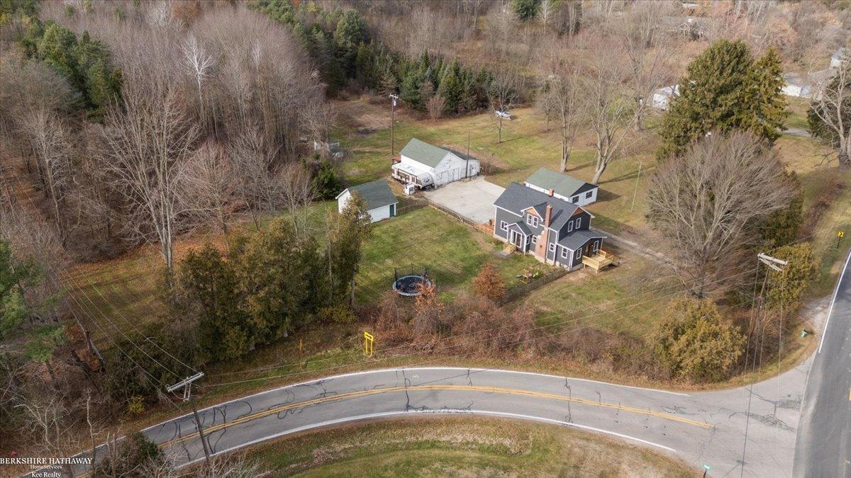 8846 Stone Road Algonac, MI 48001 - Photo 35 of 48