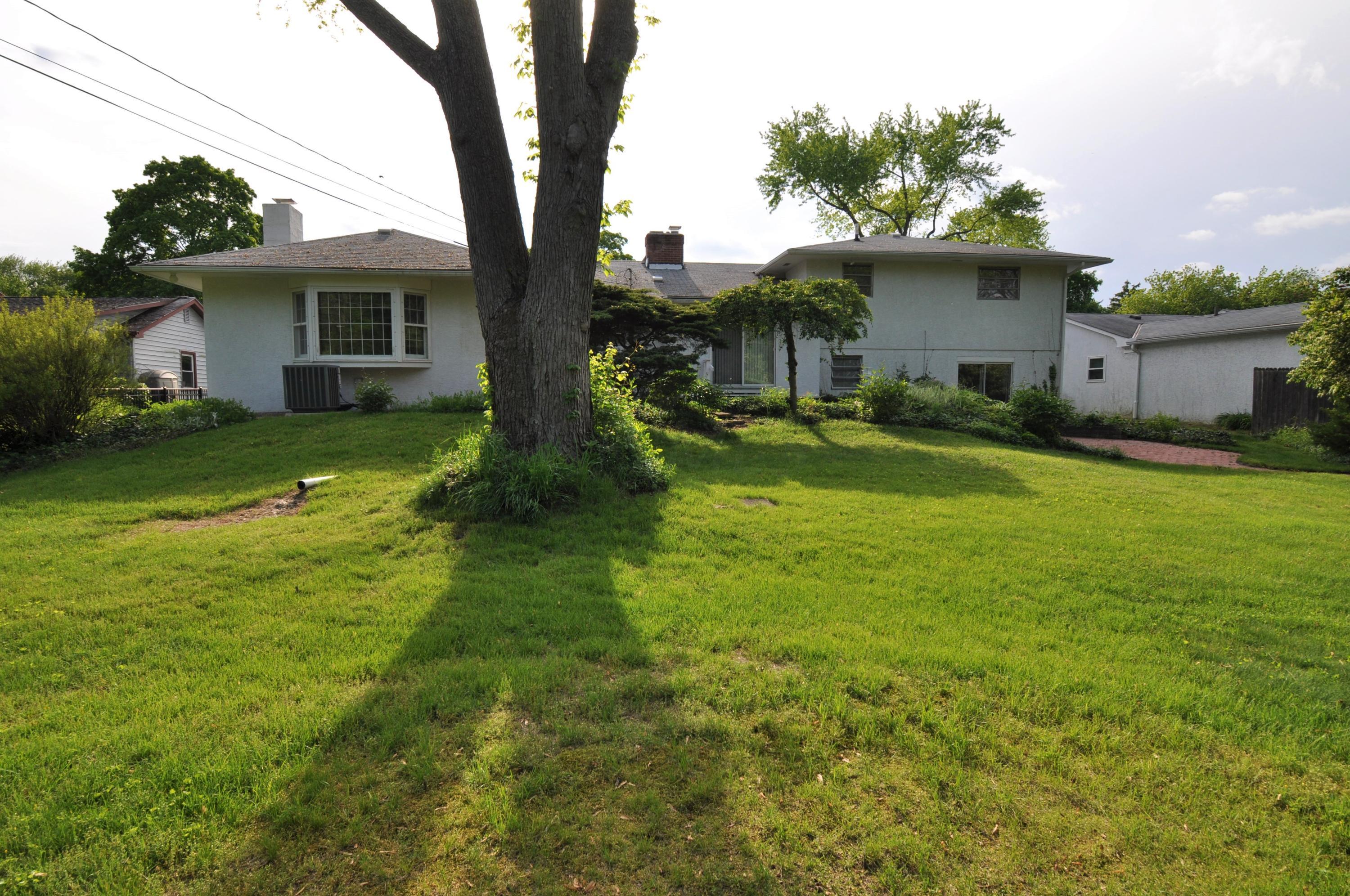 2920 North Star Road Columbus, OH 43221 - Photo 11 of 54