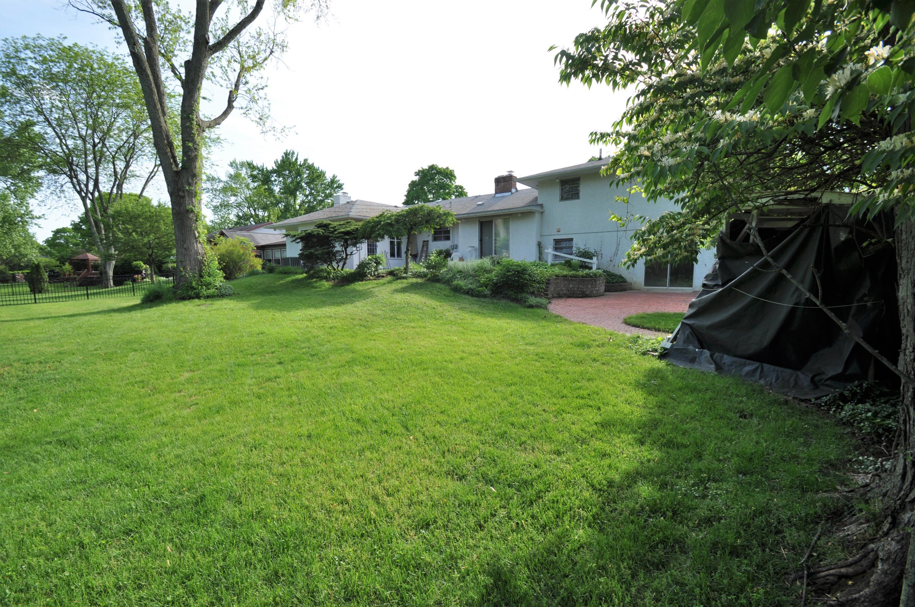 2920 North Star Road Columbus, OH 43221 - Photo 9 of 54
