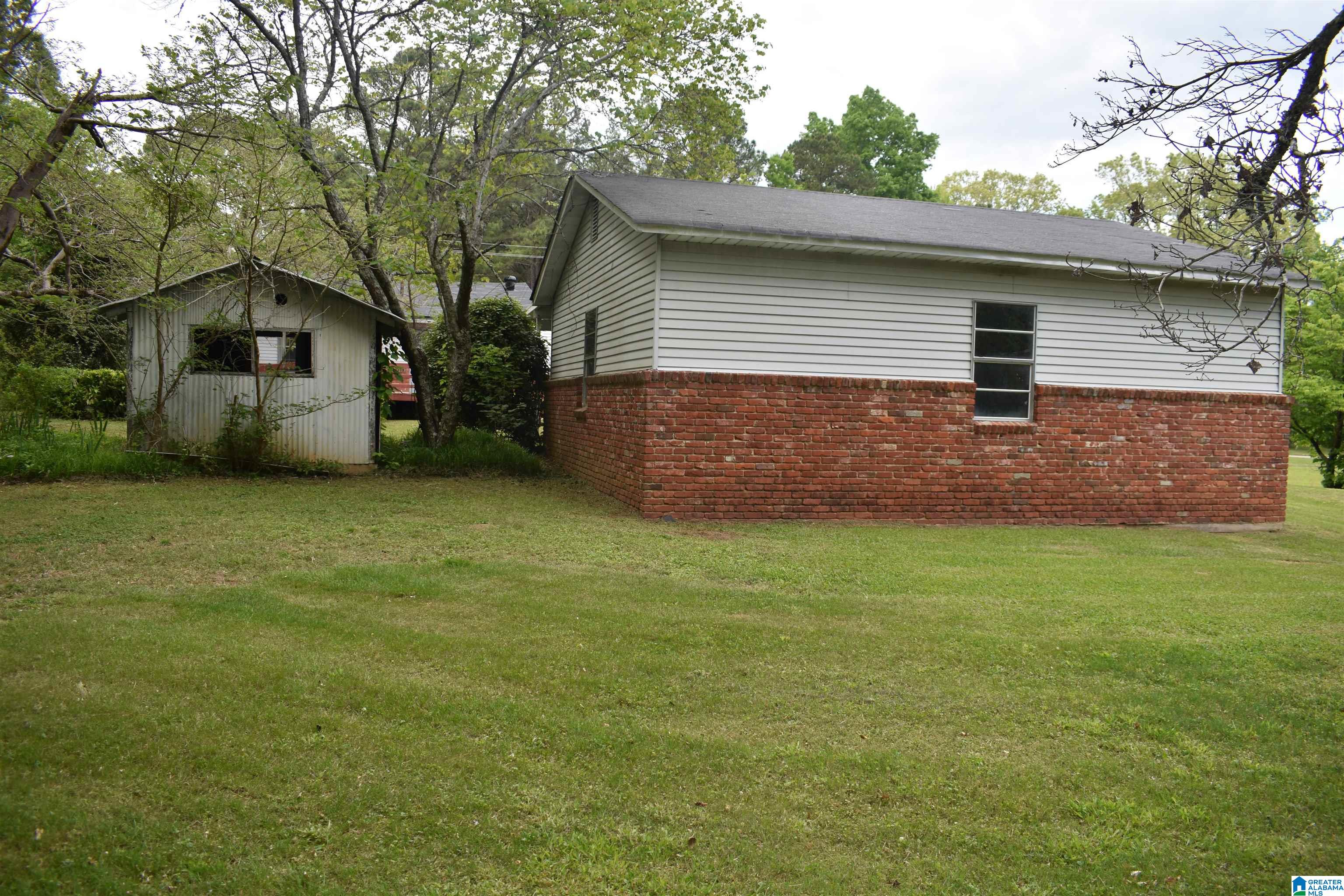6379 Clay Palmerdale Road Pinson, AL 35126 - Photo 4 of 26