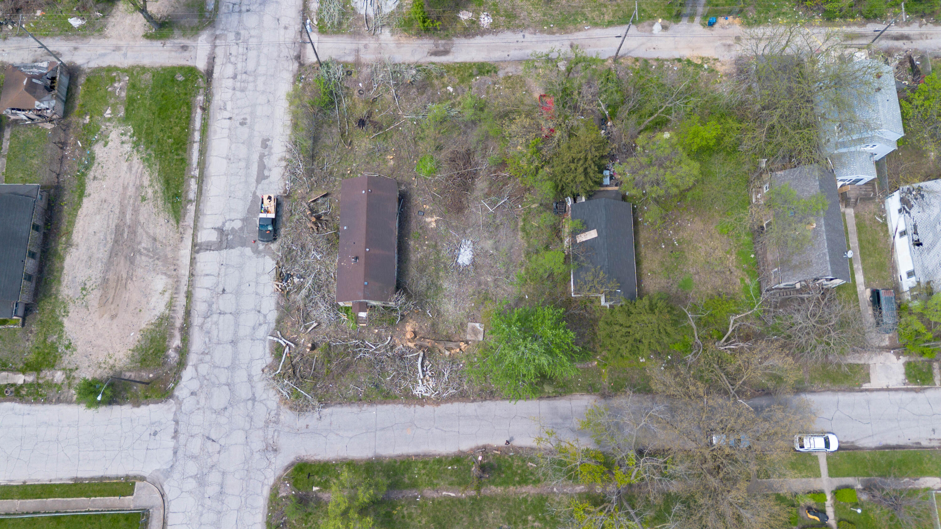 a view of a pathway of a building