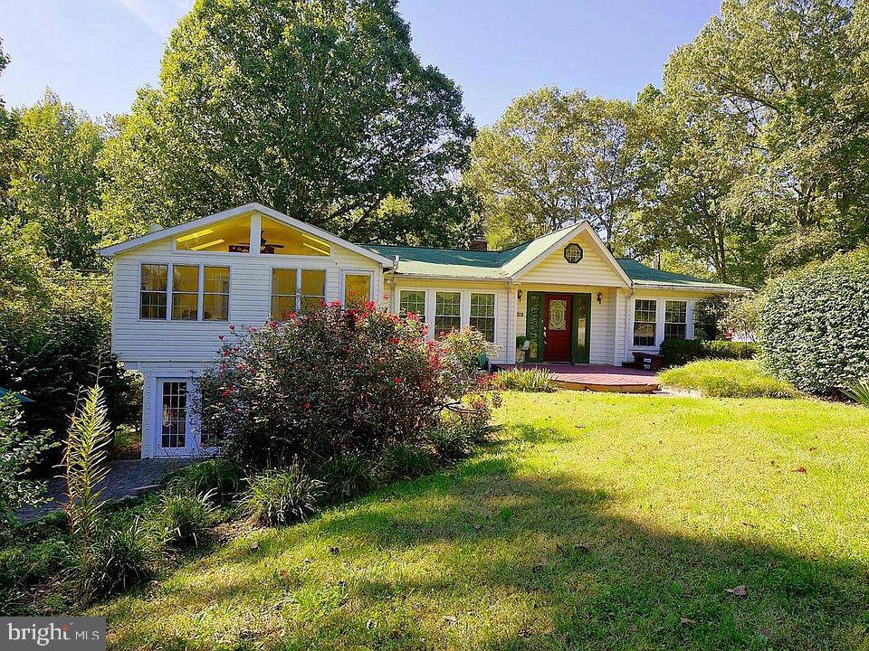 929 West Chesapeake Beach Road Owings, MD 20736 - Photo 1 of 1 Gallery Image 1