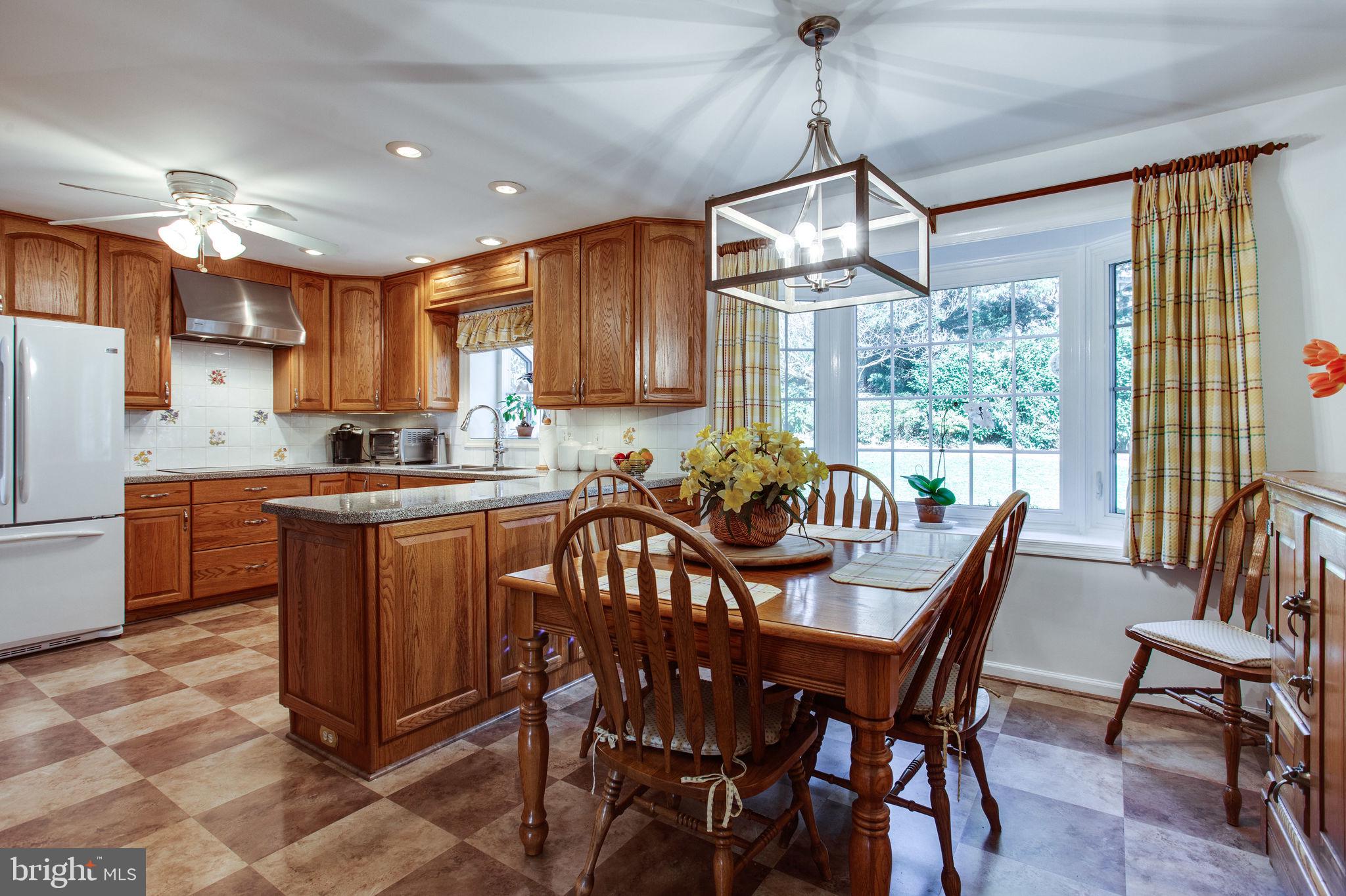 7730 Falstaff Road McLean, VA 22102 - Photo 14 of 50
