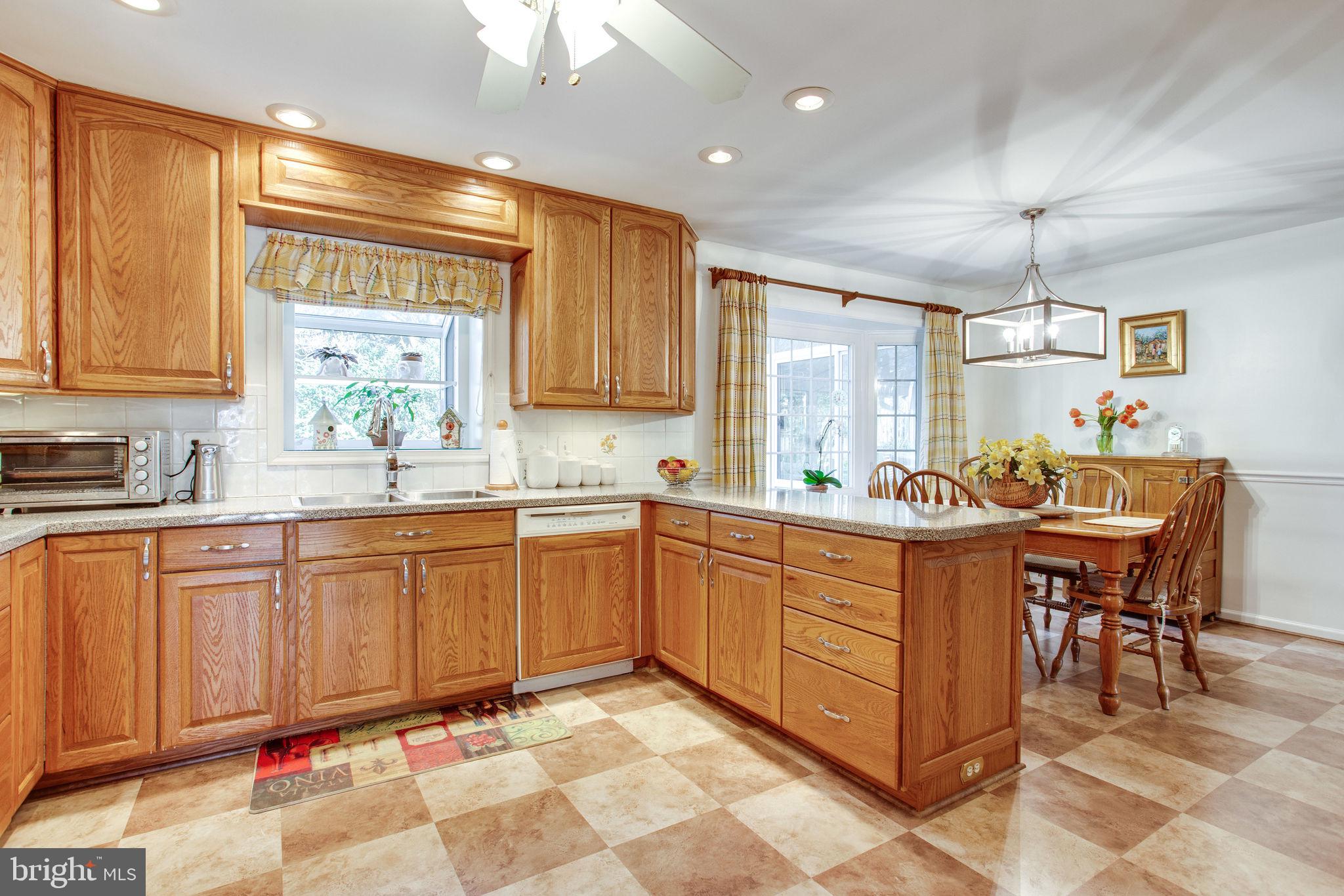 7730 Falstaff Road McLean, VA 22102 - Photo 17 of 50