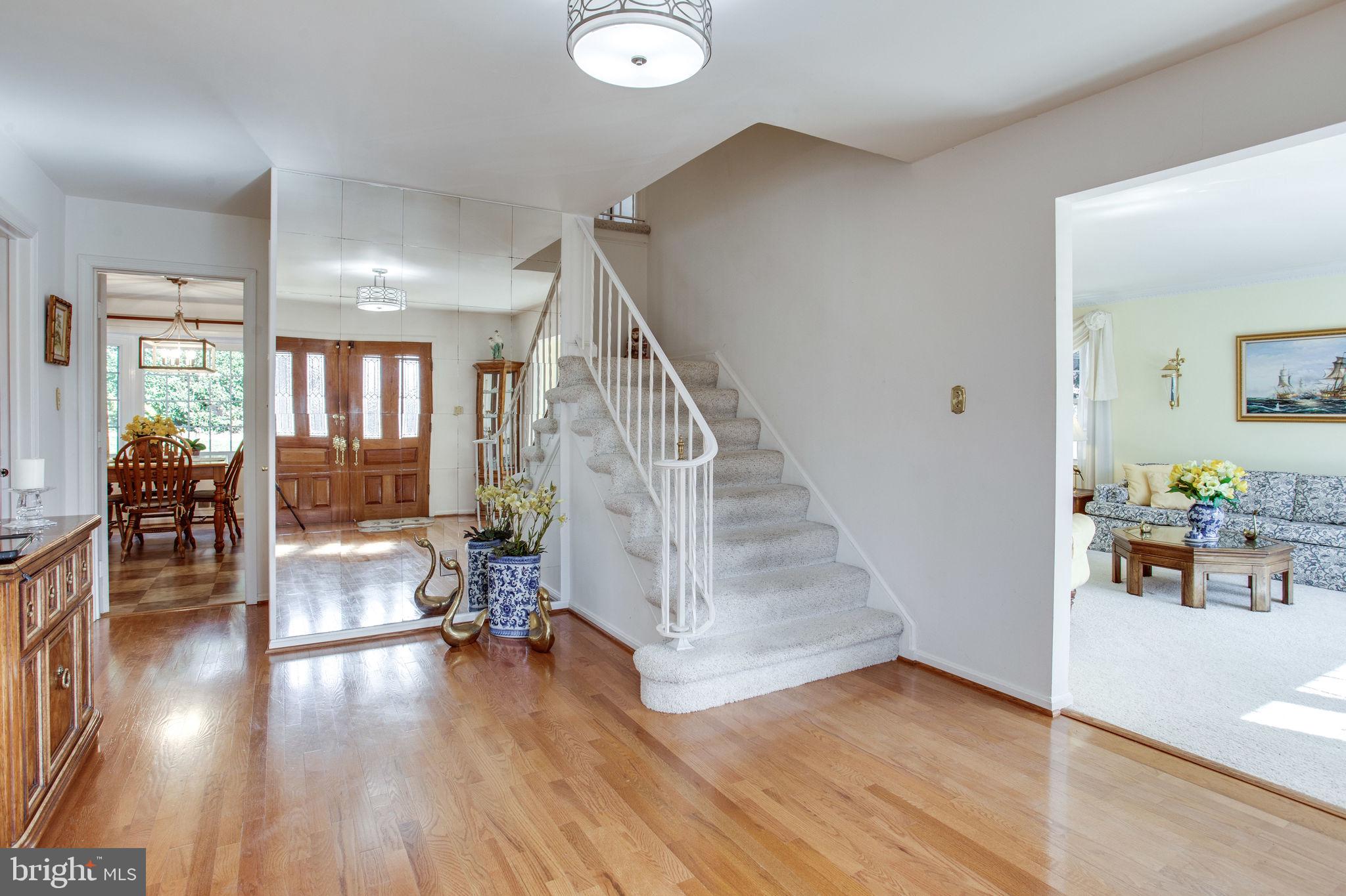7730 Falstaff Road McLean, VA 22102 - Photo 4 of 50