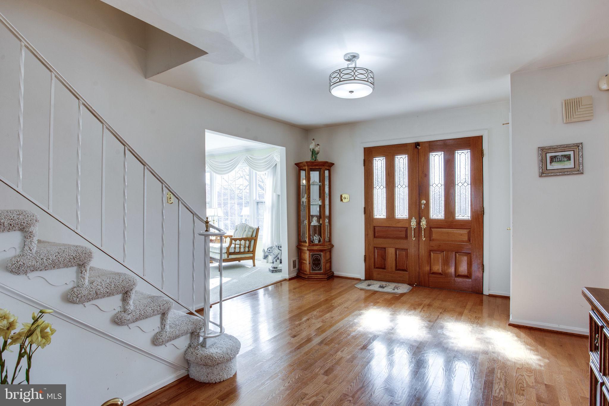 7730 Falstaff Road McLean, VA 22102 - Photo 5 of 50