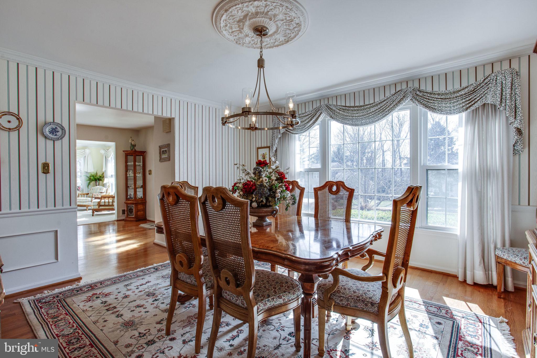 7730 Falstaff Road McLean, VA 22102 - Photo 7 of 50