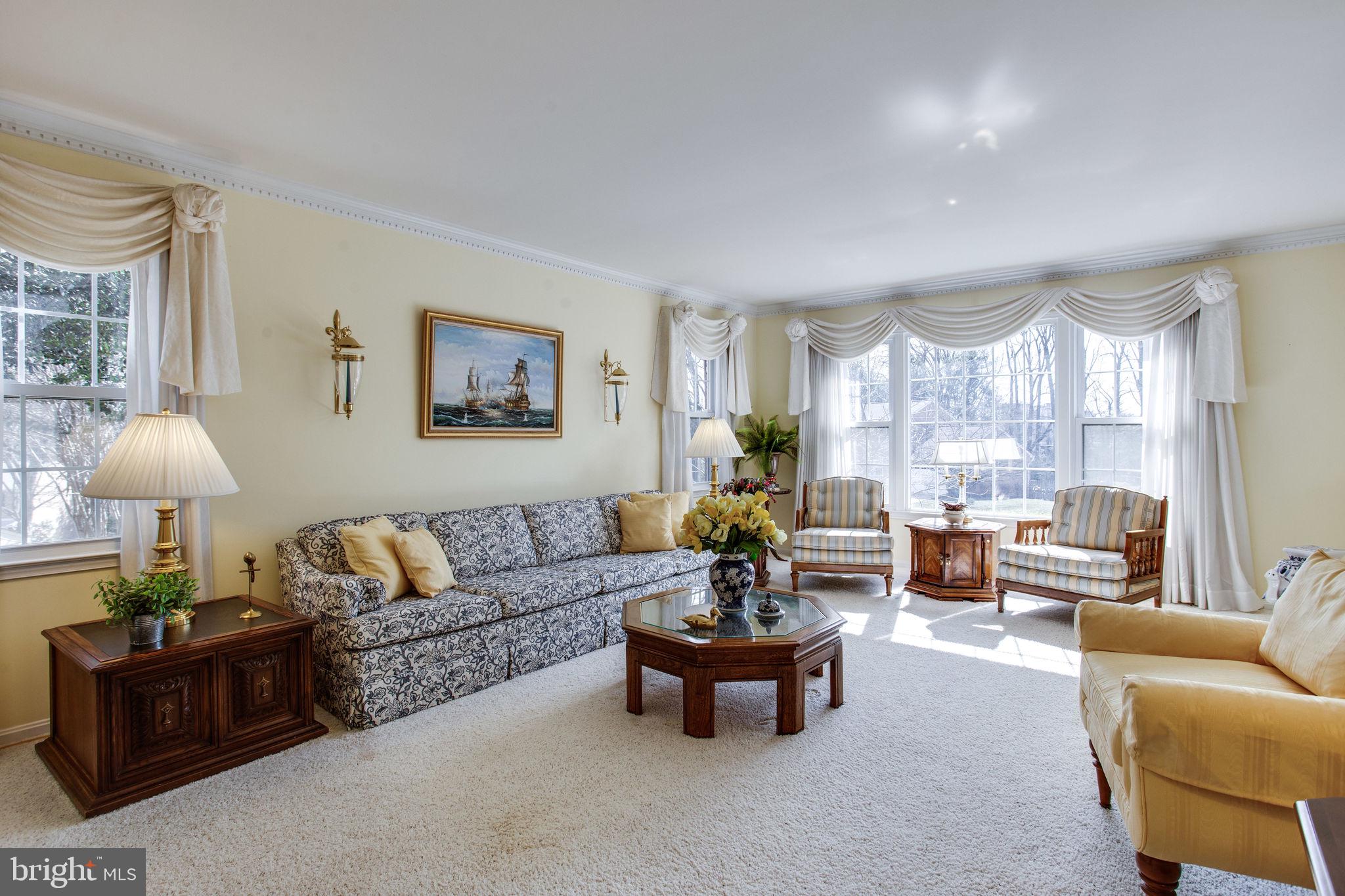 7730 Falstaff Road McLean, VA 22102 - Photo 8 of 50