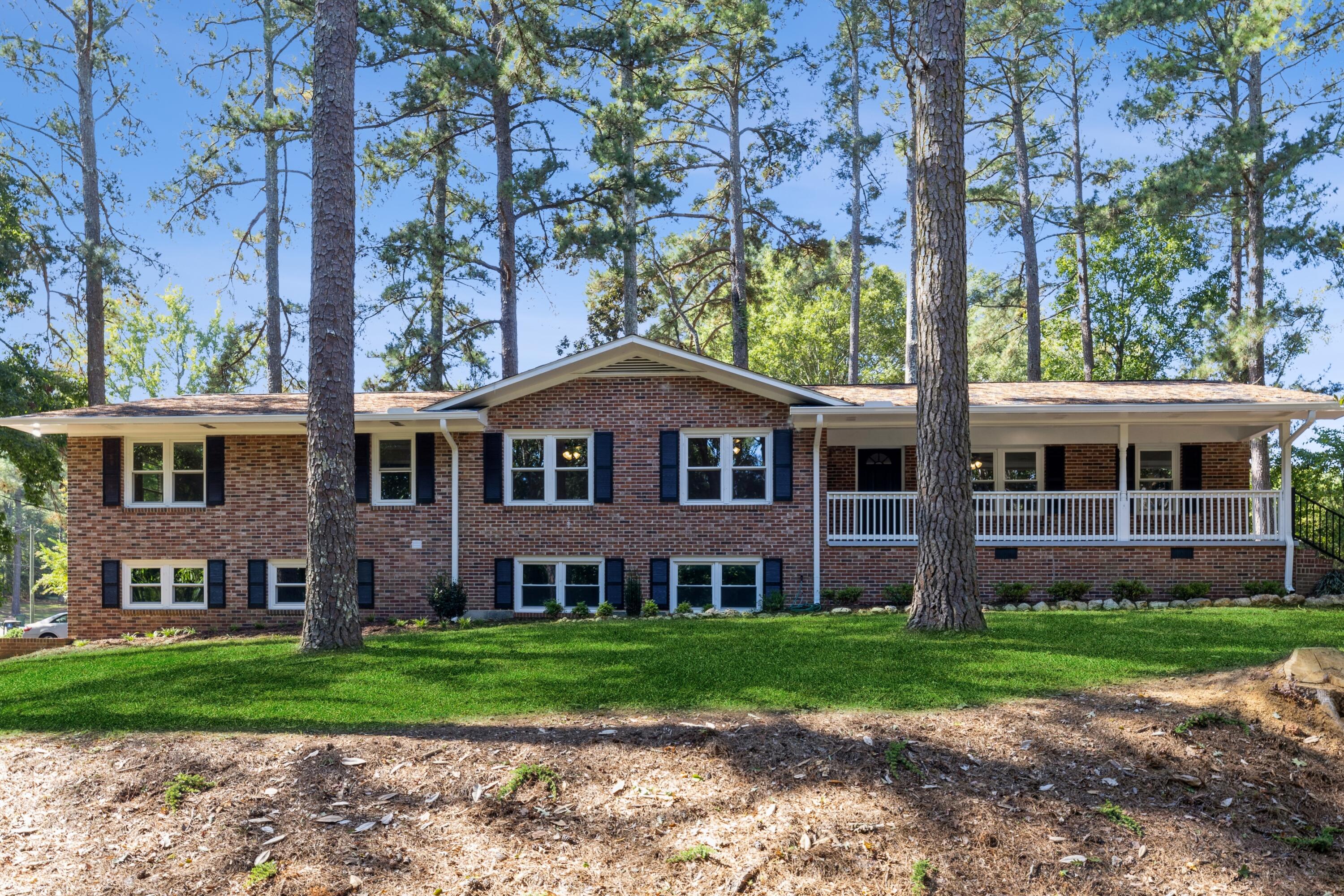 1004 Gary Drive McCormick, SC 29835 - Photo 1 of 30