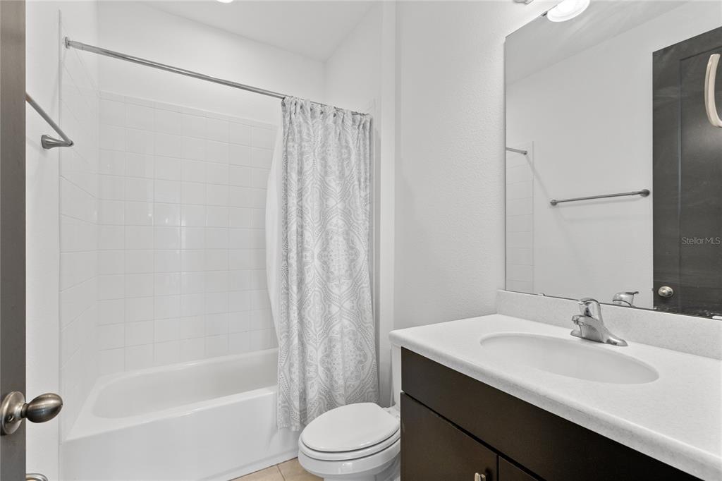 13153 Lessing Avenue Orlando, FL 32827 - Photo 11 of 19