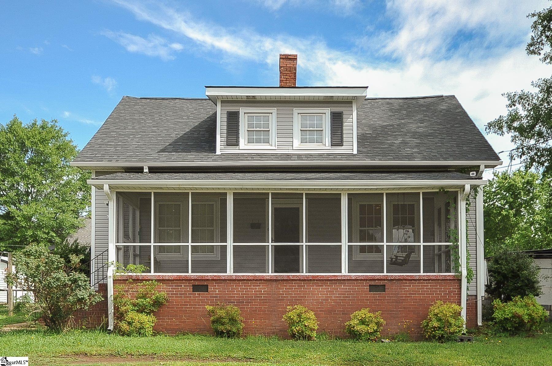 6 16th Street Greer, SC 29651 - Photo 1 of 23 Gallery Image 1
