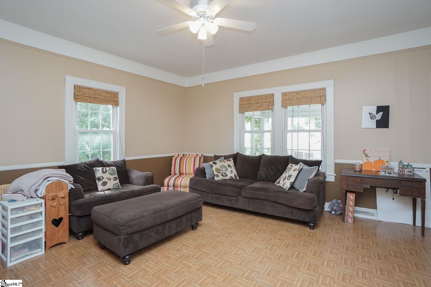 6 16th Street Greer, SC 29651 - Photo 3 of 23 Gallery Image 3