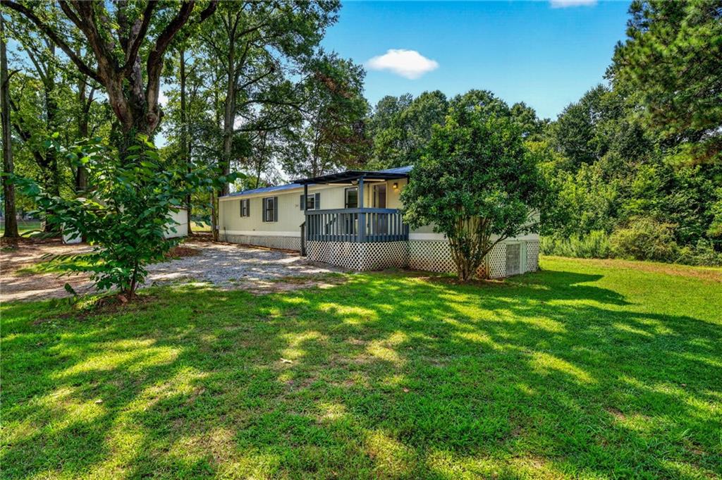 195 Hale Road Maysville, GA 30558 - Photo 4 of 41 Gallery Image 4
