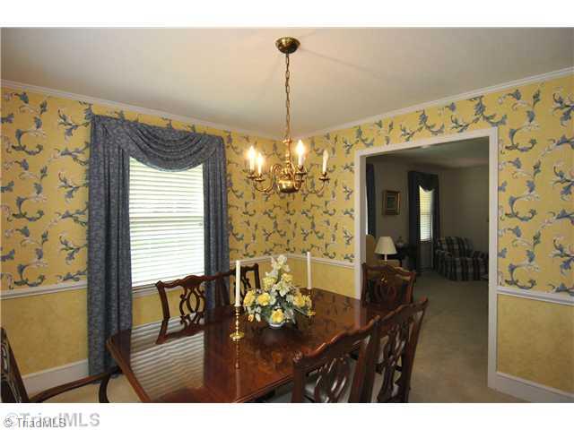 381 Stanaford Road Winston-Salem, NC 27104 - Photo 4 of 16 Dining Room.