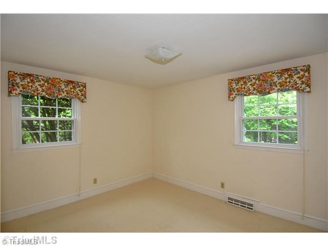 381 Stanaford Road Winston-Salem, NC 27104 - Photo 10 of 16 4th Bedroom.