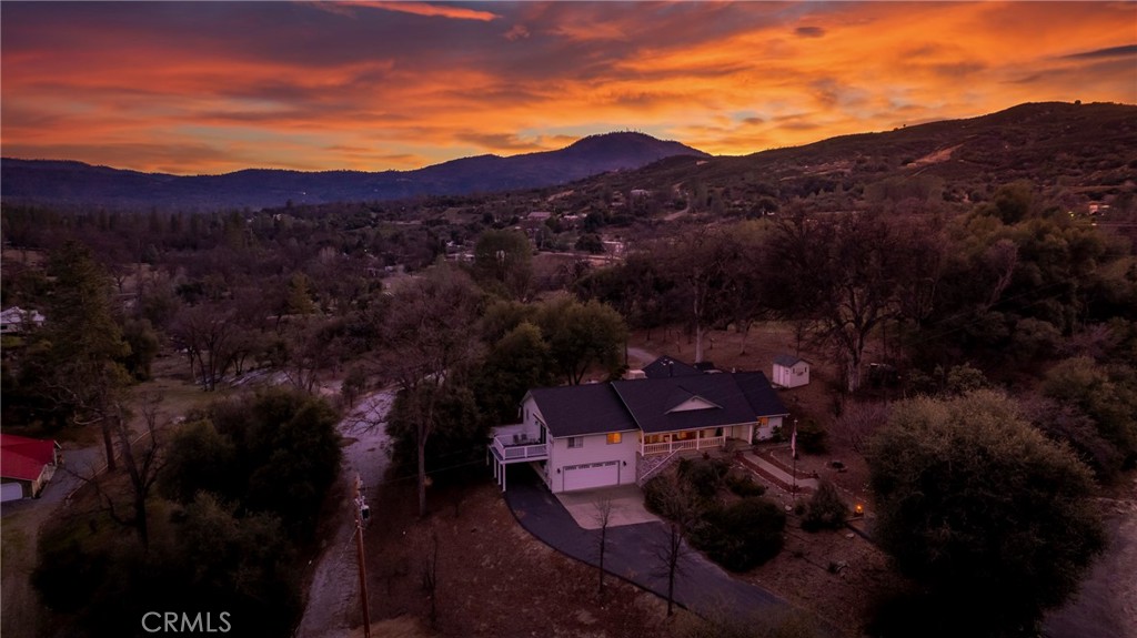 41715 River Falls Road Oakhurst, CA 93644 - Photo 5 of 65