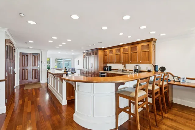 $2,395,000 | 6 Atlantic Drive, Unit 6, Scarborough, ME 04074