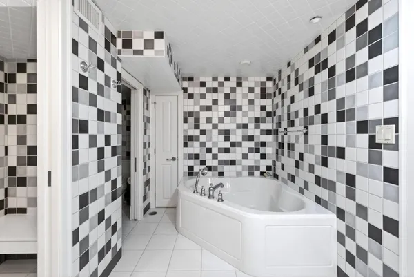 $2,395,000 | 6 Atlantic Drive, Unit 6, Scarborough, ME 04074