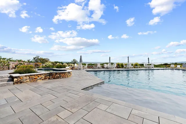 $2,395,000 | 6 Atlantic Drive, Unit 6, Scarborough, ME 04074