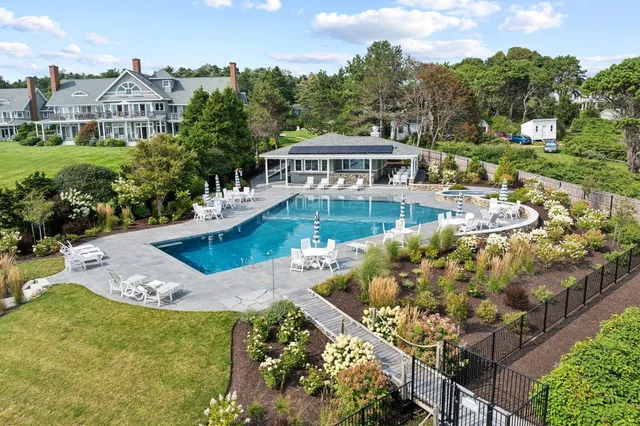 $2,395,000 | 6 Atlantic Drive, Unit 6, Scarborough, ME 04074