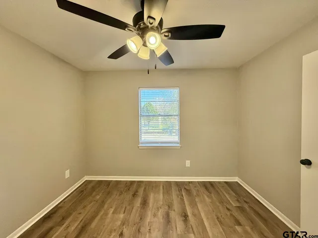 $1,195 | 705 South Porter Avenue, Tyler, TX 75701