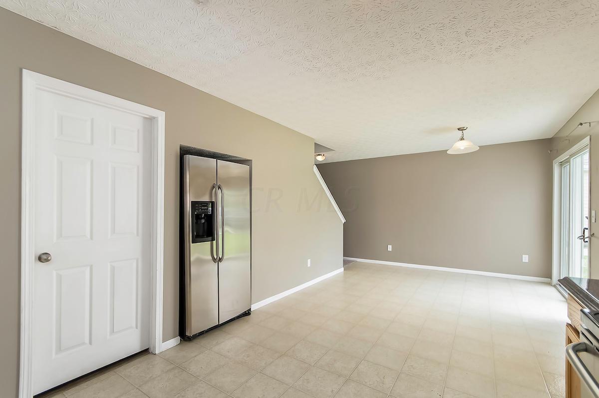 3002 East Powell Road Columbus, OH 43240 - Photo 11 of 32 Gallery Image 11
