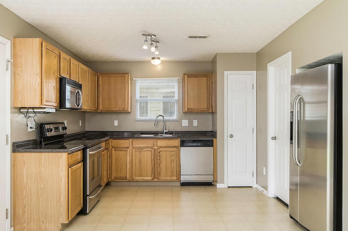 3002 East Powell Road Columbus, OH 43240 - Photo 12 of 32 Gallery Image 12
