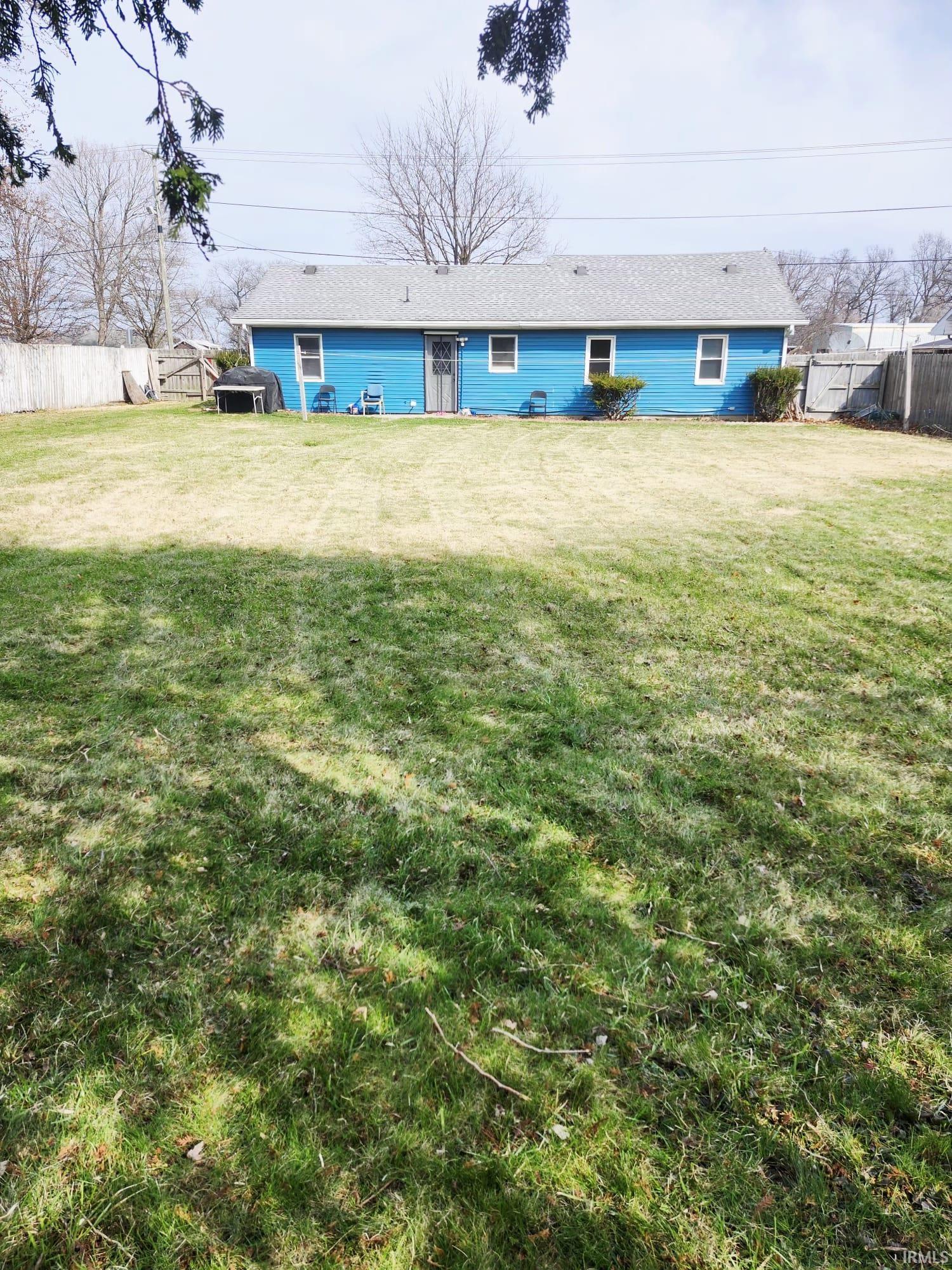 1203 West Mishawaka Road Elkhart, IN 46517 - Photo 16 of 19