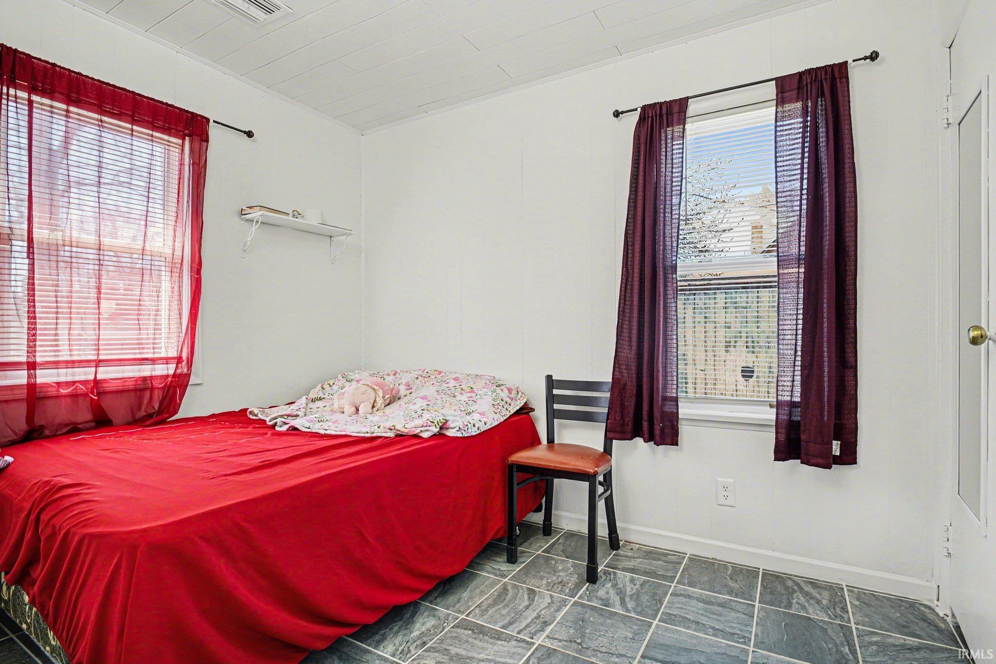 1203 West Mishawaka Road Elkhart, IN 46517 - Photo 9 of 19