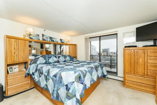 $499,900 | 600 4th Street Southwest, Unit 402, Rochester, MN 55902