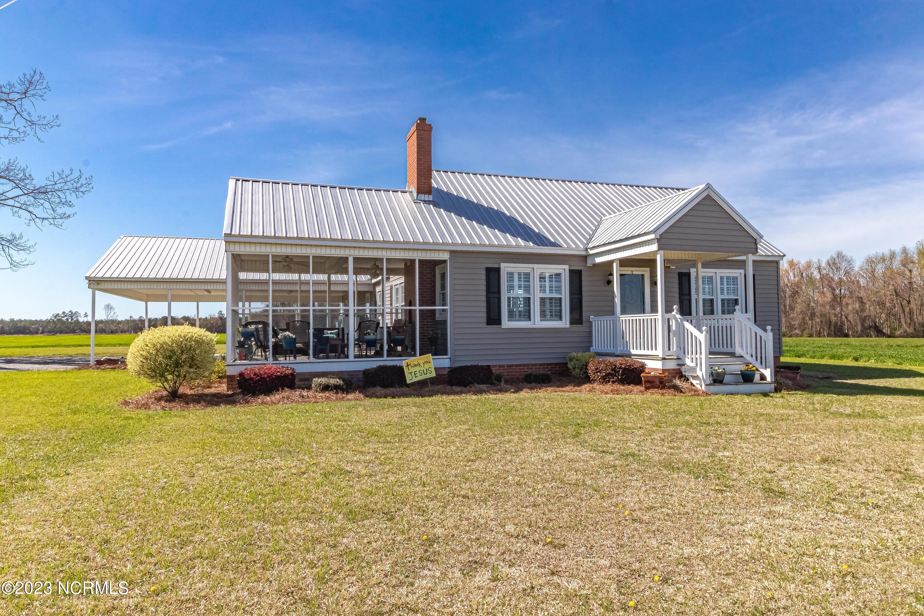 660 Edwards Store Road Mount Olive, NC 28365 - Photo 3 of 49 IMG_8344