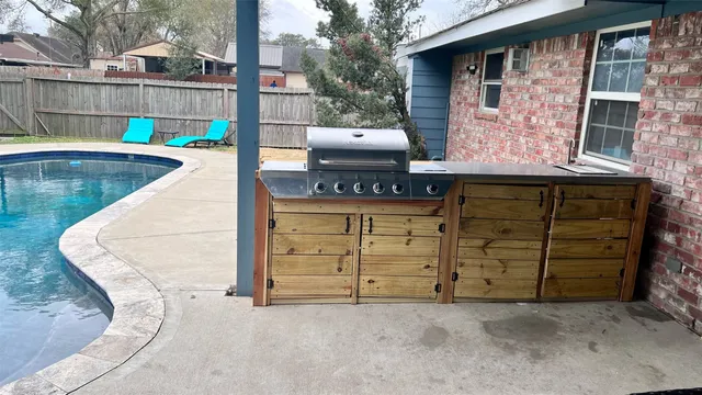a view of a house with a sink